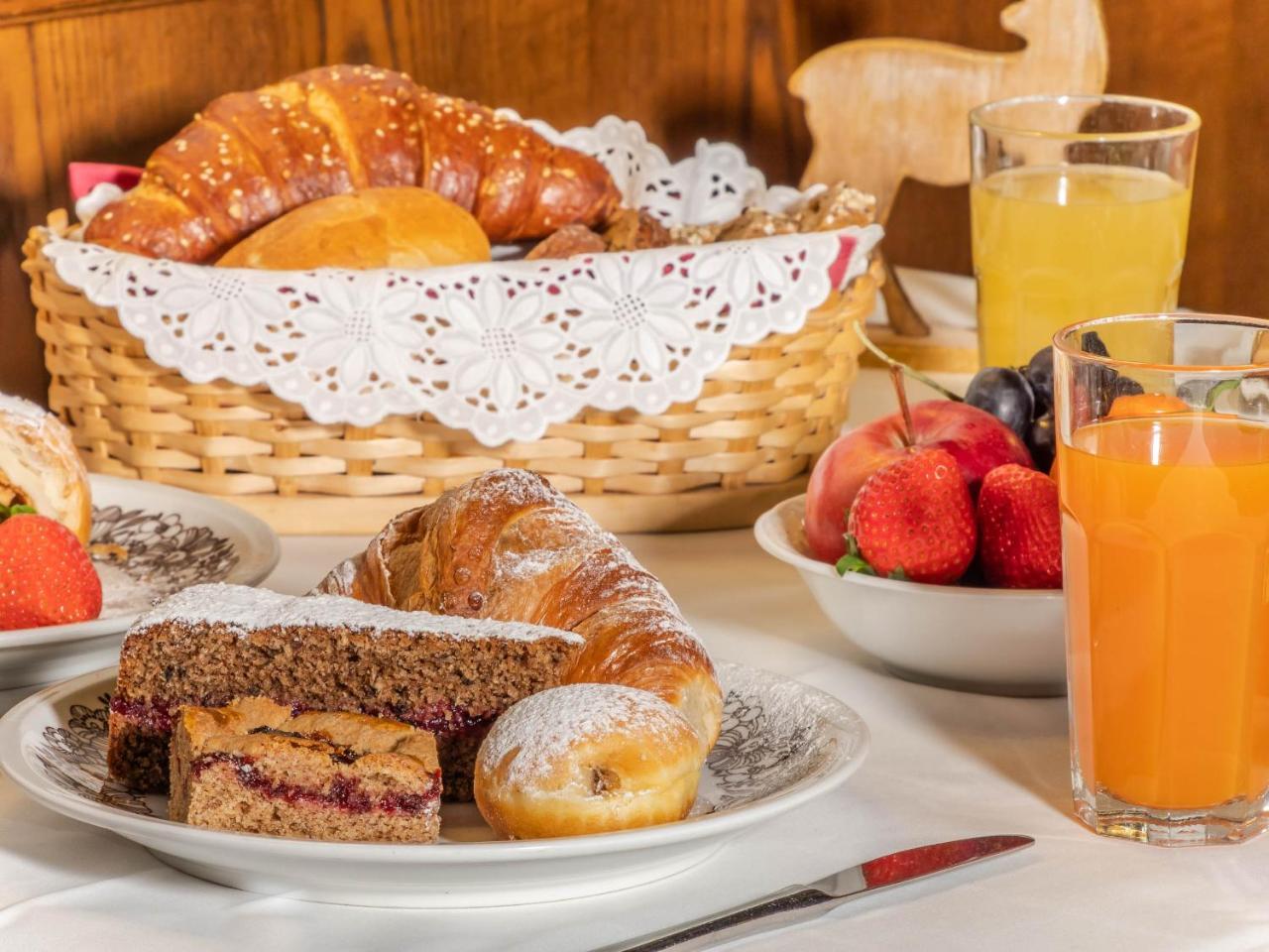 Hotel Pontives Ortisei Ngoại thất bức ảnh